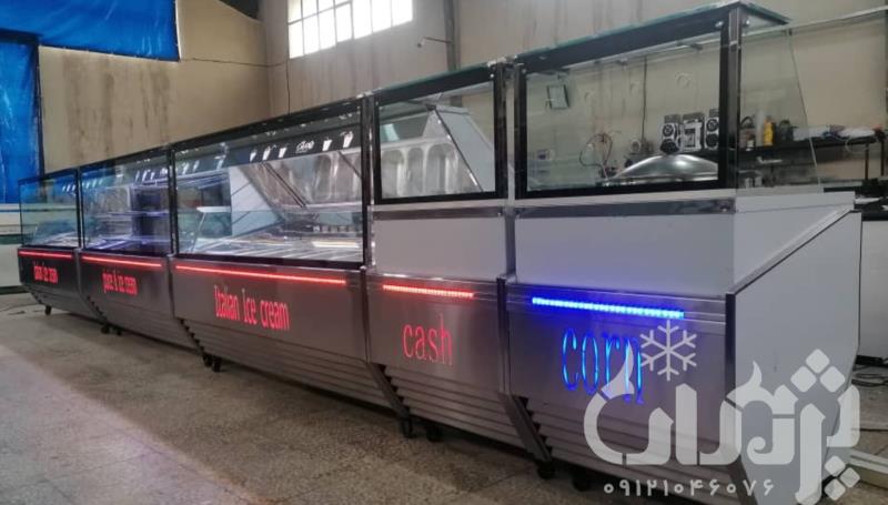 فروشنده یخچال بستنی صنایع برودتی پژمان