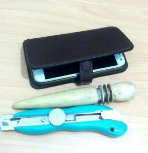 کاور چرم گوشی