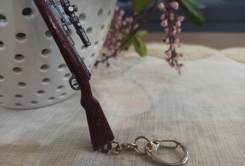 ماكت كار٩٨ KAR 98 MODEL REPLICA(10CM)