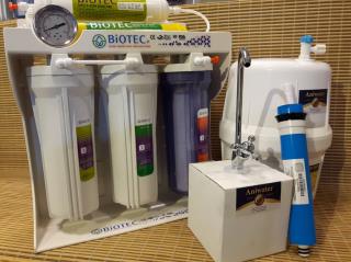 دستگاه تصفیه آب 6 فیلتره BIOTEC با منبع و ممبران وارداتی