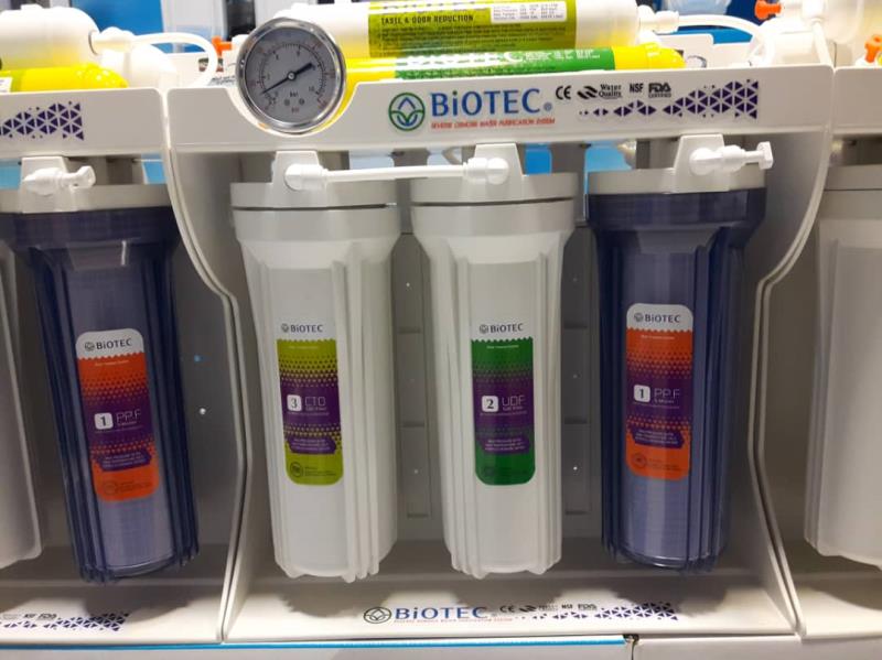دستگاه تصفیه آب 6 فیلتره BIOTEC با منبع و ممبران وارداتی