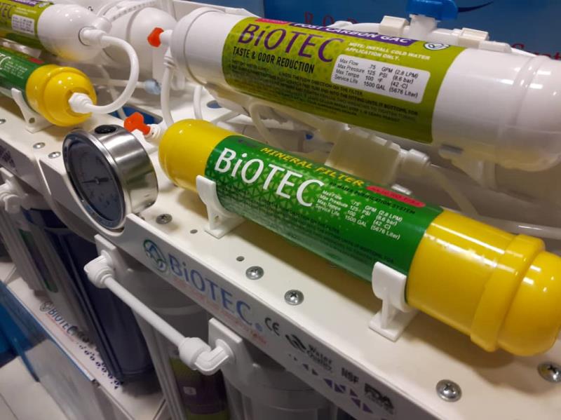 دستگاه تصفیه آب 6 فیلتره BIOTEC با منبع و ممبران وارداتی