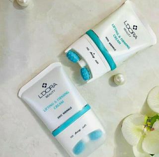 کرم لیفتینگ صورت و گردن همراه دستگاه ماساژور 100 میل