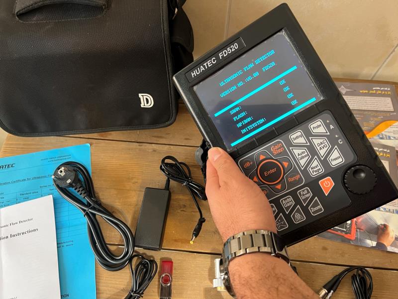 عیب یاب التراسونیک برند هواتک مدل FD520