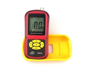 ترمومتر و رطوبت سنج نفوذی مدل BENETECH GM640