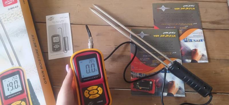 ترمومتر و رطوبت سنج نفوذیBENETECH GM640