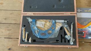 میکرومتر برند داسکوآ