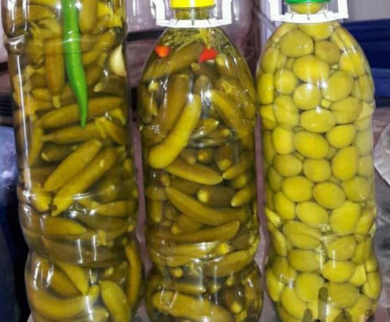 خيارشور سوپر ويژه فلفلي خوش طعم در بطري ١/٥ليتري