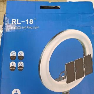 رینگ لایت 18 اینچ RL18 (43 سانتی متر) همراه سه پایه