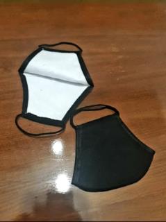 ماسک سه لایه ی پارچه ای