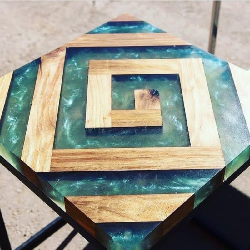 میز عسلی مدرن چوب و رزین