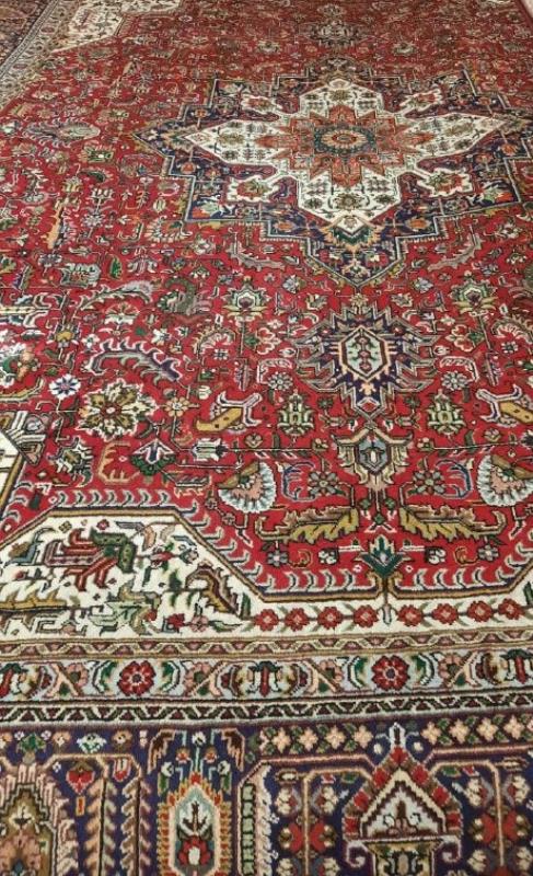 خرید فرش دستبافت: هنری بی نظیر در تاریخ و فرهنگ ایران